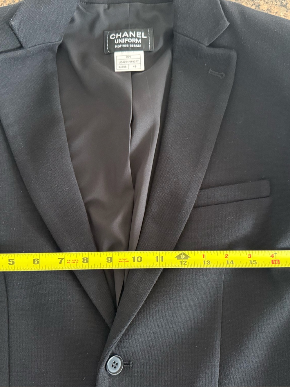 CHANEL Black Men's Two-Button Tailored Blazer - Picture 6 of 13